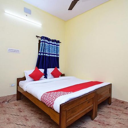 Flagship Hotel Mishra'S Andal Esterno foto