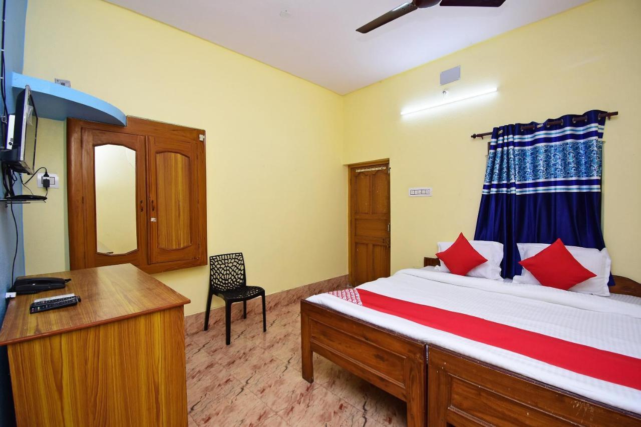 Flagship Hotel Mishra'S Andal Esterno foto