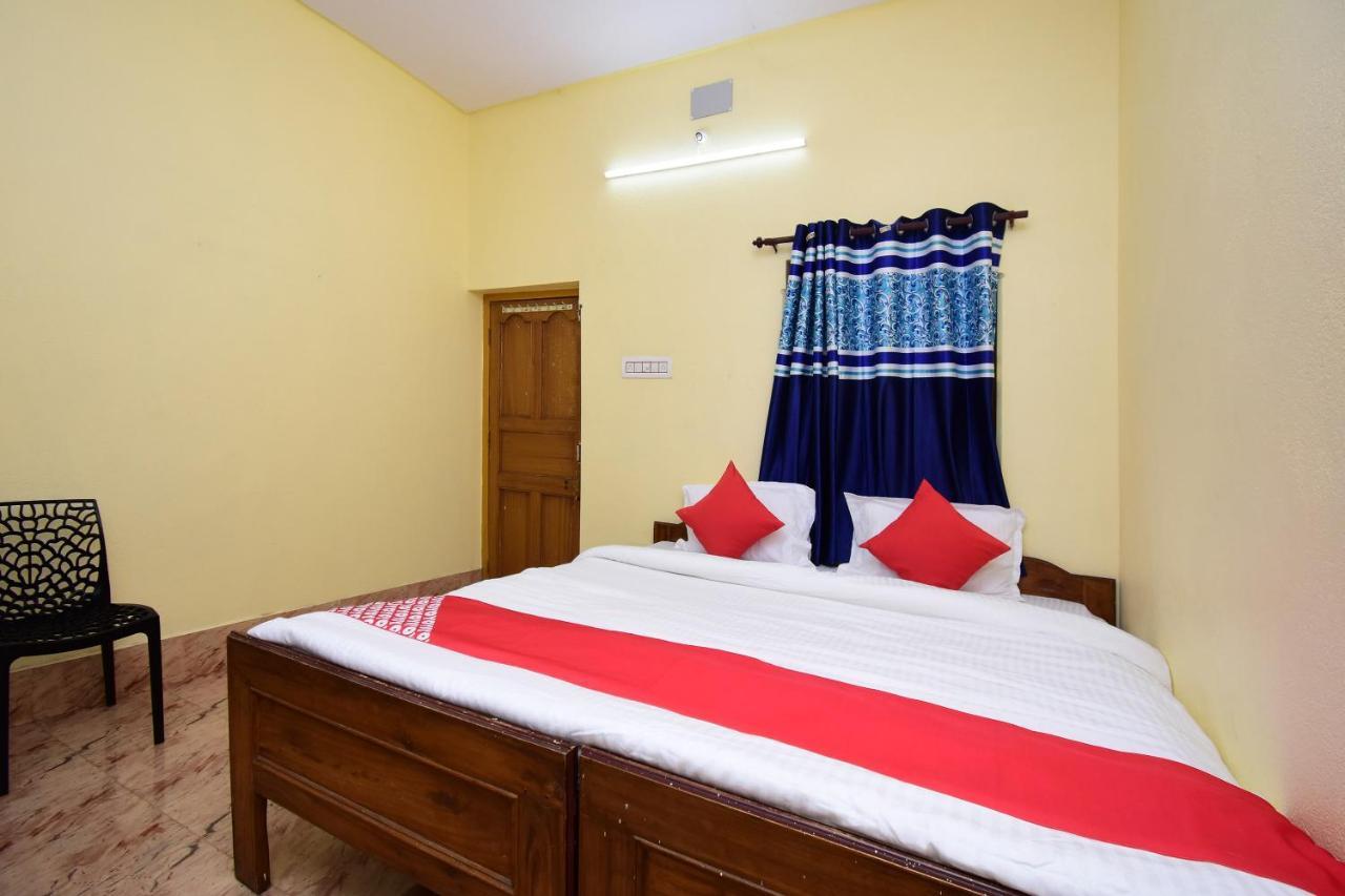 Flagship Hotel Mishra'S Andal Esterno foto