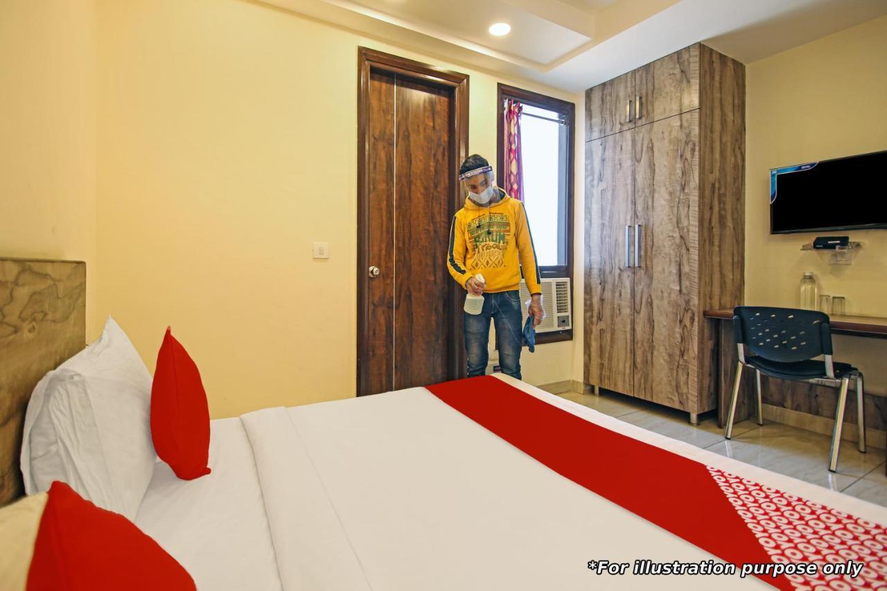 Flagship Hotel Mishra'S Andal Esterno foto